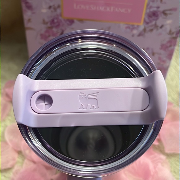 THE STANLEY X LOVESHACKFANCY
QUENCHER Happy Thoughts 40oz Tumbler - Picture 11 of 17